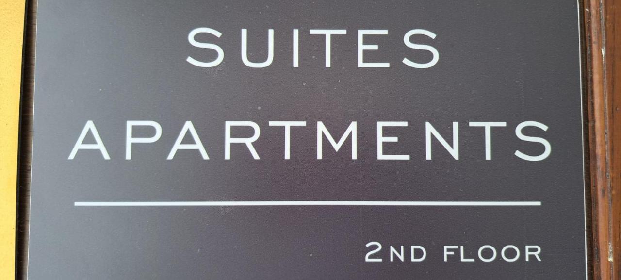 Aurora Suite Apartment Каламбака Екстер'єр фото